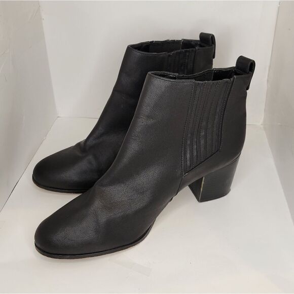 INC International Concepts Women's Fainn black Boots. - Picture 9 of 10
